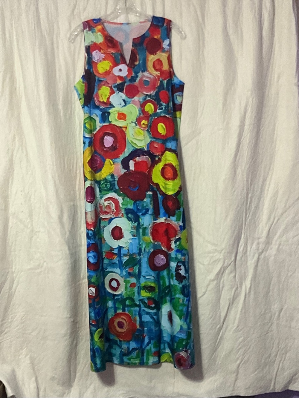 Vibrant Floral Print Maxi Dress in Multicolor